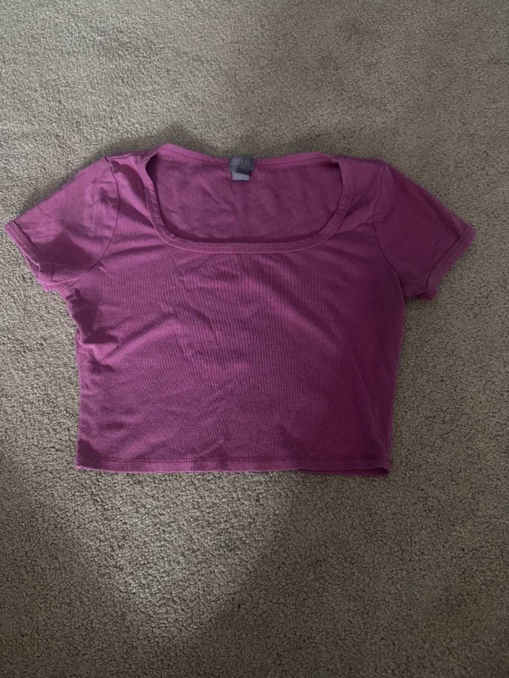 Tilly’s pink crop top